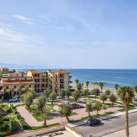 Lejlighed 4 Bedroom Stunning In Capo Dorlando Capo dʼOrlando